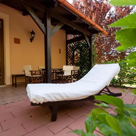 Butterfly Garden Villa *