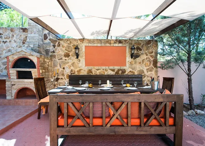 Villa Butterfly Garden *